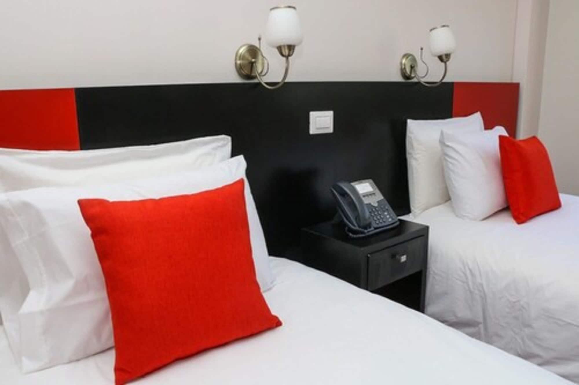 Hotel Plaza Nunoa Сантяго Екстериор снимка