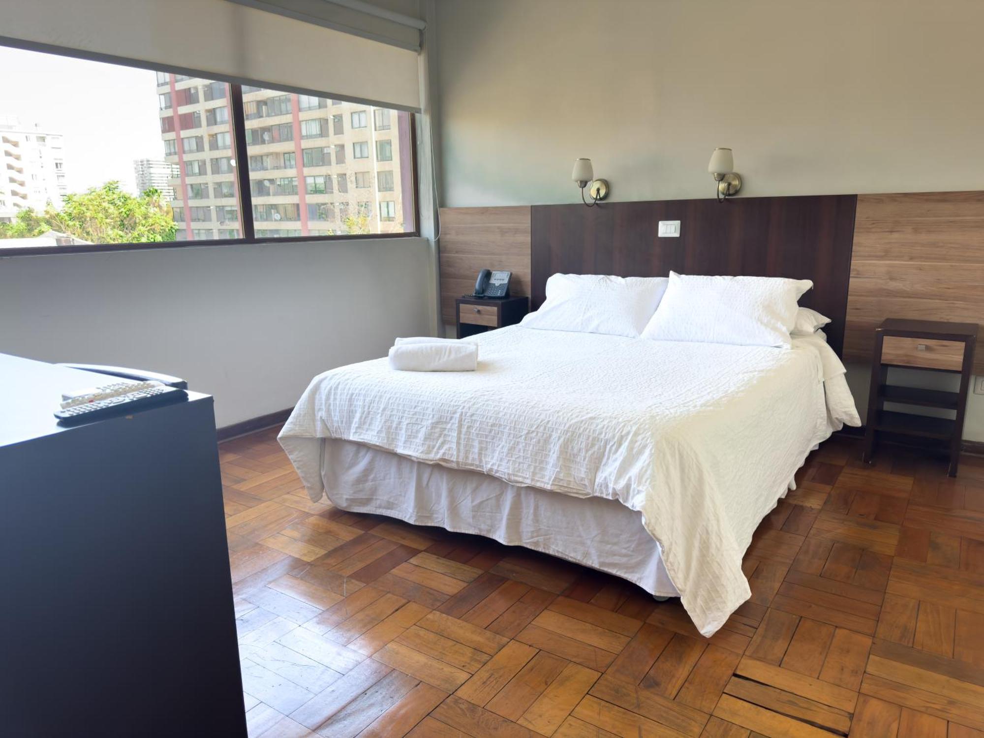 Hotel Plaza Nunoa Сантяго Екстериор снимка