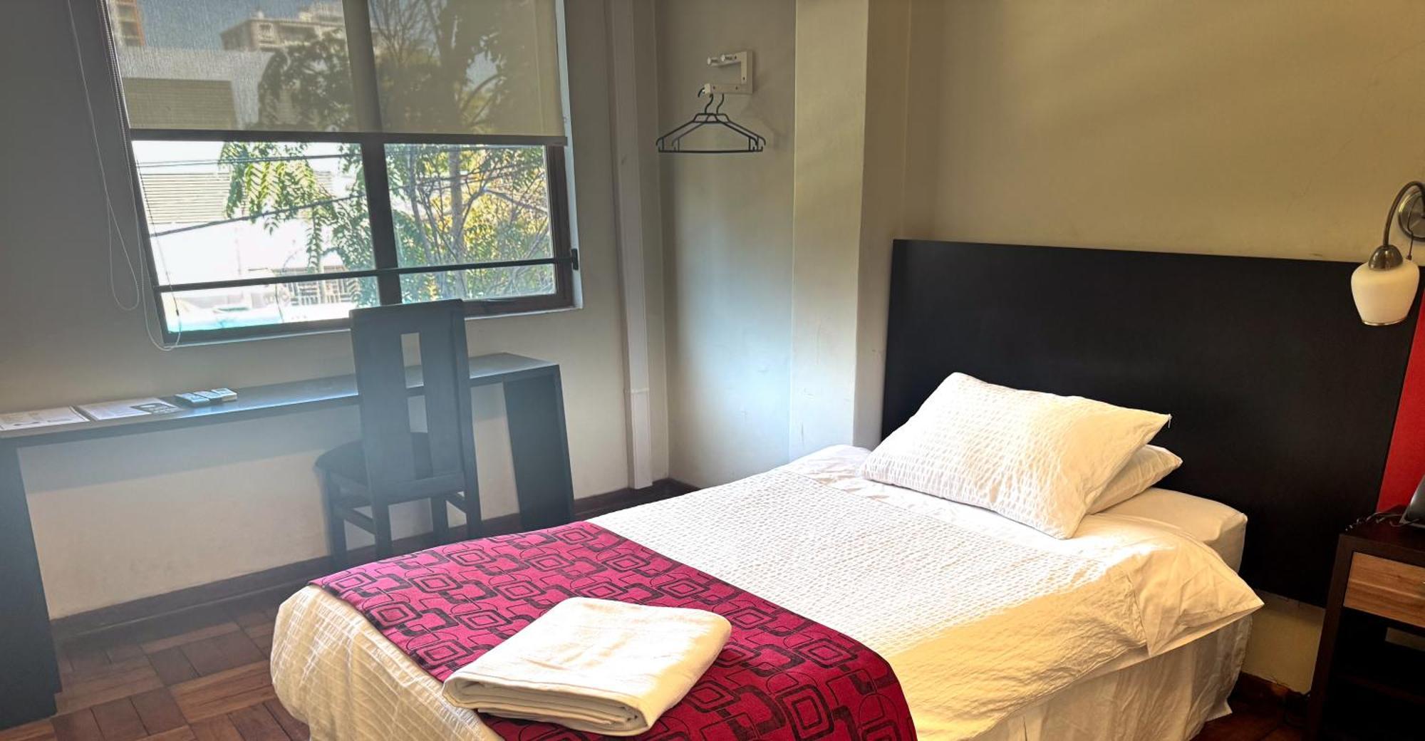 Hotel Plaza Nunoa Сантяго Екстериор снимка